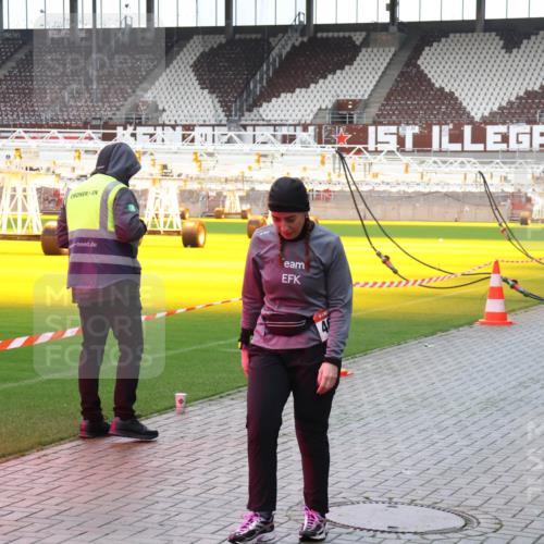 07.12.2025 - St. Pauli X-Mass-Run No. 15 Luisa Fischer http://msf.ph/oto/9380075 07.12.2025 10:37:36 Ziel 37, 503, 511, 521, 665, 833, 2349, 2351, 2615, 3056, 3090, 3214, 3263, 4690, 4691, 4693, 4761 meine-sportfotos.de