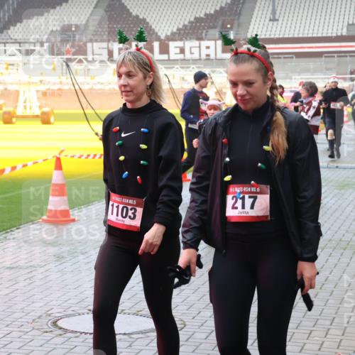 07.12.2025 - St. Pauli X-Mass-Run No. 15 Luisa Fischer http://msf.ph/oto/9380097 07.12.2025 10:08:20 Ziel 15, 1103, 15, 217, 1447, 1449, 1543, 1905, 2691, 2692, 3003, 3627, 3628, 4231, 4623, 4624, 4626, 4734, 4737, 4740 meine-sportfotos.de