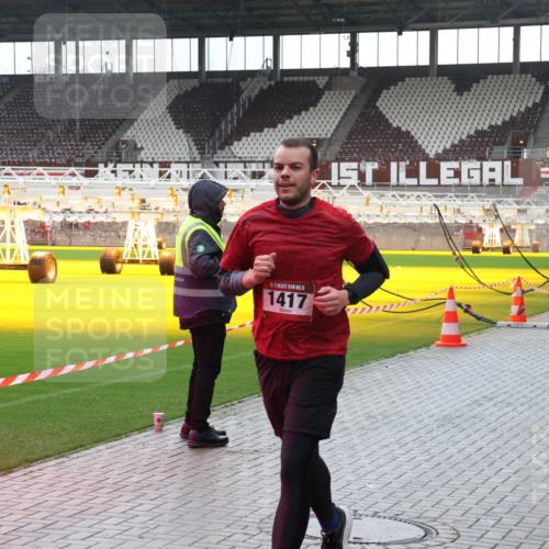 07.12.2025 - St. Pauli X-Mass-Run No. 15 Luisa Fischer http://msf.ph/oto/9380270 07.12.2025 10:39:37 Ziel 15, 1417, 981, 1250, 1255, 1417, 1796, 1889, 2827, 2828, 2943, 3061, 3118, 3240 meine-sportfotos.de