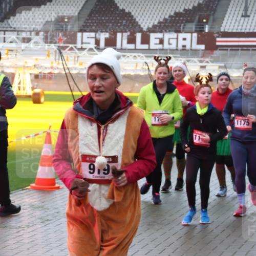 07.12.2025 - St. Pauli X-Mass-Run No. 15 Luisa Fischer http://msf.ph/oto/9380406 07.12.2025 11:13:34 Ziel 919, 5, 17, 11, 1175, 17, 22, 47, 494, 585, 681, 683, 684, 919, 1022, 1175, 1178, 1338, 1341, 1420, 1422, 1645, 1646, 1647, 1664, 1703, 2125, 2773, 3167, 4794, 4795, 4796, 4802, 4804 meine-sportfotos.de