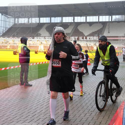 07.12.2025 - St. Pauli X-Mass-Run No. 15 Luisa Fischer http://msf.ph/oto/9380524 07.12.2025 10:08:54 Ziel 713, 2650, 2983, 390, 707, 789, 947, 1002, 1031, 2247, 2248, 2521, 2650, 2691, 2692, 2746, 3212, 3332, 3335, 3495, 3627, 3628, 3671, 3759, 4205, 4232, 4234, 4451, 4623, 4624, 4626, 4734, 4737, 4740 meine-sportfotos.de