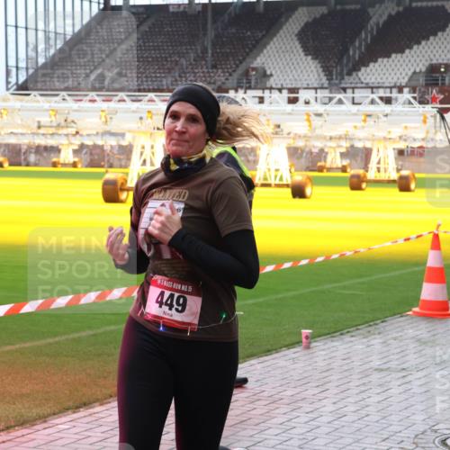 07.12.2025 - St. Pauli X-Mass-Run No. 15 Luisa Fischer http://msf.ph/oto/9380619 07.12.2025 10:41:29 Ziel 6, 15, 449, 284, 288, 406, 449, 545, 575, 952, 1153, 1457, 2330, 2331, 2555, 2559, 3047, 3264, 3265, 3407, 3951, 4041, 4304, 4617, 4773, 4856, 4871 meine-sportfotos.de