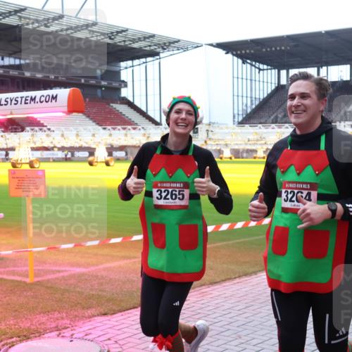 07.12.2025 - St. Pauli X-Mass-Run No. 15 Luisa Fischer http://msf.ph/oto/9380702 07.12.2025 10:41:53 Ziel 5, 15, 3265, 15, 3264, 141, 259, 279, 322, 449, 545, 575, 952, 1153, 1275, 2288, 2330, 2331, 2507, 2563, 3047, 3392, 3951, 4617, 4773 meine-sportfotos.de