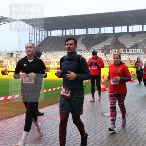 07.12.2025 - St. Pauli X-Mass-Run No. 15 Luisa Fischer http://msf.ph/oto/9380765 07.12.2025 10:09:19 Ziel 3335, 3332, 3212, 789, 117, 3907, 19, 390, 707, 786, 789, 947, 1002, 1031, 1176, 1461, 1465, 1570, 1575, 1576, 2126, 2247, 2248, 2521, 2650, 3212, 3300, 3332, 3335, 3484, 3495, 3671, 3759, 3891, 3904, 3907, 4066, 4067, 4068, 4113, 4205, 4232, 4234, 4451, 4666 meine-sportfotos.de