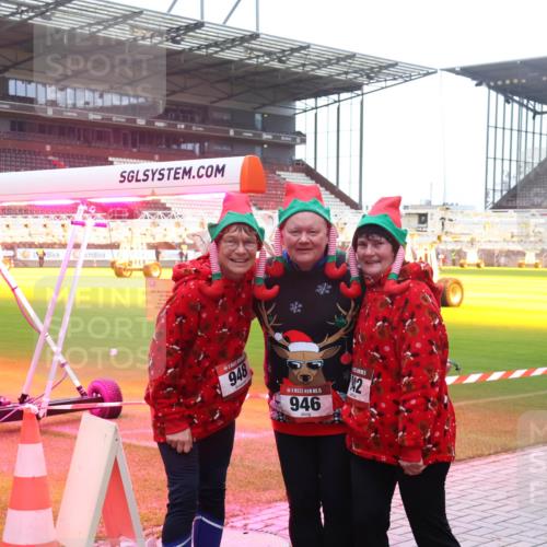 07.12.2025 - St. Pauli X-Mass-Run No. 15 Luisa Fischer http://msf.ph/oto/9380921 07.12.2025 11:15:33 Ziel 948, 15, 946, 2, 171, 313, 391, 922, 1218, 1282, 1623, 1627, 1662, 1778, 1798, 1804, 1807, 3133, 4010 meine-sportfotos.de
