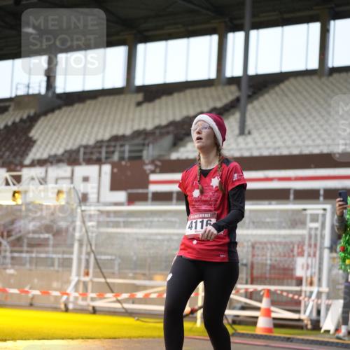 07.12.2025 - St. Pauli X-Mass-Run No. 15 Patografie http://msf.ph/oto/9381243 07.12.2025 10:20:19 Ziel 447, 452, 459, 461, 478, 2187, 2855, 3473, 3832, 4116, 4503, 4523 meine-sportfotos.de