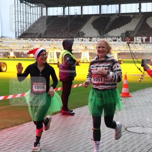 07.12.2025 - St. Pauli X-Mass-Run No. 15 Luisa Fischer http://msf.ph/oto/9381290 07.12.2025 10:44:47 Ziel 15, 1059, 15, 1051, 32, 179, 220, 571, 1051, 1059, 1060, 1089, 1421, 1651, 1947, 1948, 2321, 2325, 2357, 2359, 2499, 2950, 2955, 3012, 3132, 4254, 4255 meine-sportfotos.de