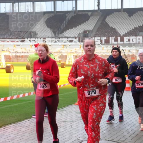 07.12.2025 - St. Pauli X-Mass-Run No. 15 Luisa Fischer http://msf.ph/oto/9381561 07.12.2025 10:11:29 Ziel 15, 983, 15, 979, 57, 2530, 1149, 57, 979, 983, 1148, 1149, 1150, 1426, 1768, 1929, 1935, 1969, 2530, 3354, 3815, 4499, 4525, 4661, 4885 meine-sportfotos.de