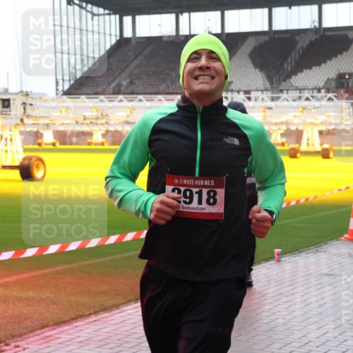 07.12.2025 - St. Pauli X-Mass-Run No. 15 Luisa Fischer http://msf.ph/oto/9381766 07.12.2025 11:18:58 Ziel 15, 2918, 1109, 1325, 1348, 2045, 2918, 3138, 3158, 3201, 3221, 3304, 3327, 3634, 3636 meine-sportfotos.de
