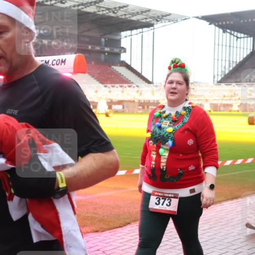 07.12.2025 - St. Pauli X-Mass-Run No. 15 Luisa Fischer http://msf.ph/oto/9381953 07.12.2025 11:20:34 Ziel 15, 5, 373, 15, 367, 2217, 2577, 2578, 2581, 2771, 3075, 3129, 3157, 3160, 3170, 3309, 3324, 3822, 3823, 4637 meine-sportfotos.de
