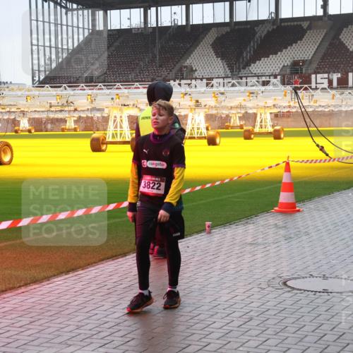 07.12.2025 - St. Pauli X-Mass-Run No. 15 Luisa Fischer http://msf.ph/oto/9382013 07.12.2025 11:20:43 Ziel 3822, 3324, 1020, 1135, 1614, 2132, 2134, 2242, 2305, 2577, 2578, 2581, 2771, 3075, 3129, 3157, 3170, 3309, 3324, 4637 meine-sportfotos.de
