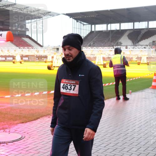 07.12.2025 - St. Pauli X-Mass-Run No. 15 Luisa Fischer http://msf.ph/oto/9382046 07.12.2025 11:21:10 Ziel 15, 4637, 540, 765, 1020, 1135, 1614, 2132, 2134, 2242, 2305, 2379, 2462, 2601, 2854, 3037, 3129, 3157, 3309, 4637 meine-sportfotos.de