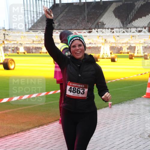 07.12.2025 - St. Pauli X-Mass-Run No. 15 Luisa Fischer http://msf.ph/oto/9382190 07.12.2025 10:48:19 Ziel 15, 4863, 60, 78, 282, 309, 472, 513, 553, 1182, 1195, 1555, 1847, 1848, 1863, 2028, 2146, 2147, 2339, 2490, 2501, 2566, 2608, 2611, 2690, 3018, 3101, 3102, 3104, 3105, 3360, 3598, 4072, 4229, 4615, 4618, 4853, 4863, 4868, 4869 meine-sportfotos.de