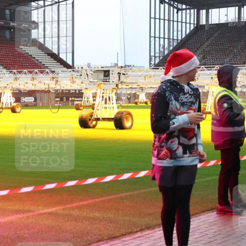 07.12.2025 - St. Pauli X-Mass-Run No. 15 Luisa Fischer http://msf.ph/oto/9382263 07.12.2025 10:48:39 Ziel 282, 472, 513, 553, 577, 633, 876, 1195, 1265, 1267, 1555, 2028, 2146, 2147, 2232, 2233, 2235, 2239, 2241, 2339, 2501, 2608, 2611, 2796, 2797, 2803, 3018, 3598, 4072, 4229, 4447, 4598, 4863 meine-sportfotos.de