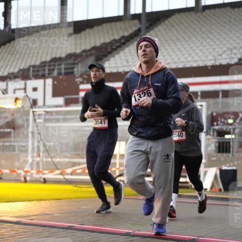 07.12.2025 - St. Pauli X-Mass-Run No. 15 Patografie http://msf.ph/oto/9382318 07.12.2025 10:21:17 Ziel 149, 270, 1326, 1386, 1407, 1898, 1900, 2173, 2565, 3062, 3091, 3384, 3540, 3541, 3848, 3849, 3984, 3988, 4117, 4338 meine-sportfotos.de