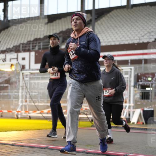 07.12.2025 - St. Pauli X-Mass-Run No. 15 Patografie http://msf.ph/oto/9382324 07.12.2025 10:21:17 Ziel 149, 270, 1326, 1386, 1407, 1898, 1900, 2173, 2565, 3062, 3091, 3384, 3540, 3541, 3848, 3849, 3984, 3988, 4117, 4338 meine-sportfotos.de