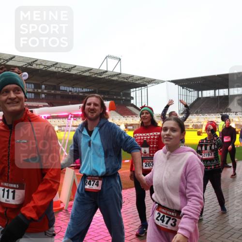 07.12.2025 - St. Pauli X-Mass-Run No. 15 Luisa Fischer http://msf.ph/oto/9382365 07.12.2025 11:22:31 Ziel 15, 105, 15, 111, 2474, 203, 2197, 15, 2473, 1907, 241, 232, 1284, 1297, 1775, 1779, 1904, 1939, 2812, 3474, 3475, 3820, 3821 meine-sportfotos.de