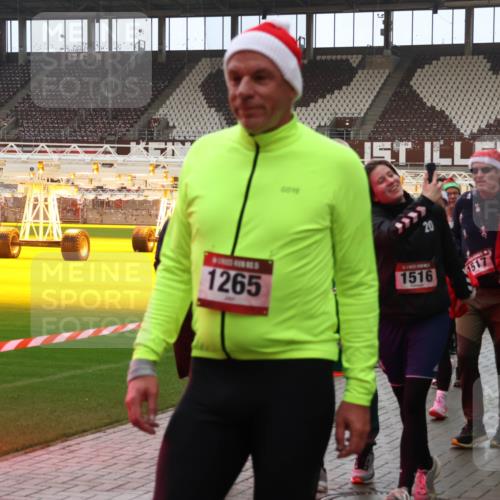 07.12.2025 - St. Pauli X-Mass-Run No. 15 Luisa Fischer http://msf.ph/oto/9382420 07.12.2025 10:49:10 Ziel 1065, 1265, 20, 1516, 1517, 0051, 1521, 2269, 233, 290, 379, 577, 590, 592, 633, 876, 935, 1009, 1019, 1087, 1164, 1166, 1188, 1189, 1265, 1267, 1515, 1516, 1517, 1521, 1895, 2232, 2233, 2235, 2239, 2241, 2268, 2269, 2512, 2515, 2796, 2797, 2803, 3017, 3019, 3346, 4447, 4598 meine-sportfotos.de