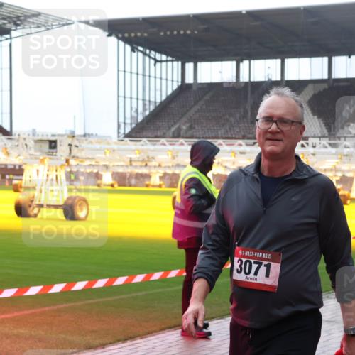 07.12.2025 - St. Pauli X-Mass-Run No. 15 Luisa Fischer http://msf.ph/oto/9382920 07.12.2025 11:24:35 Ziel 15, 3071, 151, 593, 593, 672, 813, 1773, 2386, 2388, 2399, 2400, 2402, 2605, 2606, 2814, 2875, 2881, 3071, 3361, 4840, 4841 meine-sportfotos.de