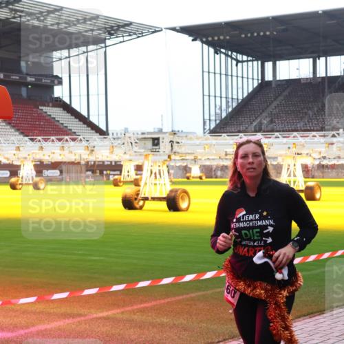 07.12.2025 - St. Pauli X-Mass-Run No. 15 Luisa Fischer http://msf.ph/oto/9382921 07.12.2025 10:51:19 Ziel 60, 249, 381, 564, 769, 1093, 1691, 1726, 1729, 1730, 2250, 2460, 2582, 2583, 2584, 2737, 2738, 2763, 3287, 3291, 3342, 3368, 4075, 4535, 4537, 4756, 4757, 4759, 4760, 4881 meine-sportfotos.de