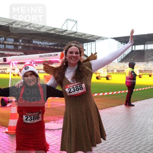 07.12.2025 - St. Pauli X-Mass-Run No. 15 Luisa Fischer http://msf.ph/oto/9382975 07.12.2025 11:24:45 Ziel 2386, 2388, 2875, 4, 672, 813, 1320, 1752, 1773, 2386, 2388, 2399, 2400, 2402, 2448, 2480, 2605, 2606, 2814, 2852, 2875, 2881, 3092, 3194, 3361, 4840, 4841 meine-sportfotos.de