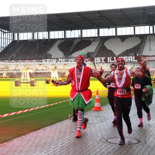 07.12.2025 - St. Pauli X-Mass-Run No. 15 Luisa Fischer http://msf.ph/oto/9383074 07.12.2025 10:51:49 Ziel 488, 3, 564, 1093, 249, 275, 769, 1047, 1093, 1691, 2103, 2105, 2327, 2332, 2553, 2642, 2643, 2674, 2959, 3199, 3342, 4862 meine-sportfotos.de