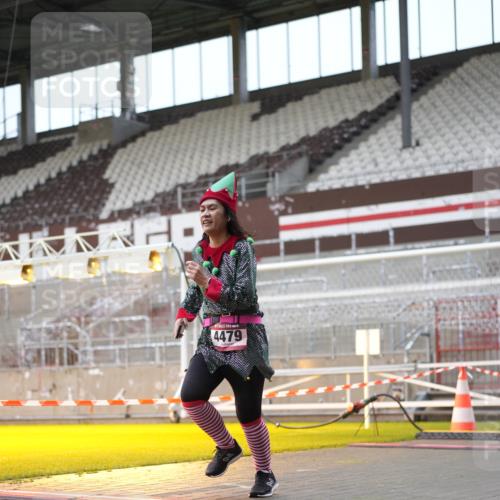 07.12.2025 - St. Pauli X-Mass-Run No. 15 Patografie http://msf.ph/oto/9383115 07.12.2025 10:23:55 Ziel 711, 2603, 2634, 3968, 4043, 4139, 4144, 4203, 4377, 4378, 4479, 4765 meine-sportfotos.de