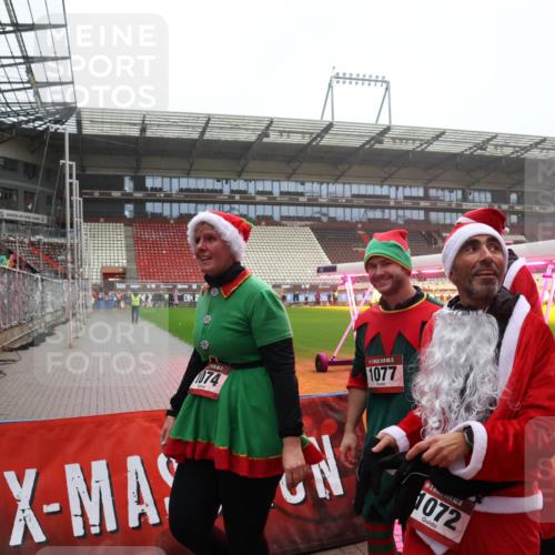 07.12.2025 - St. Pauli X-Mass-Run No. 15 Luisa Fischer http://msf.ph/oto/9383206 07.12.2025 10:13:27 Ziel 1074, 1077, 5, 1072, 9, 18, 80, 938, 1044, 1126, 1397, 1733, 2687, 2711, 2712, 2770, 3040, 3428, 3514, 3551, 3557, 3585, 3588, 3589, 3799, 3834, 3836, 4081, 4082, 4083, 4487, 4664 meine-sportfotos.de