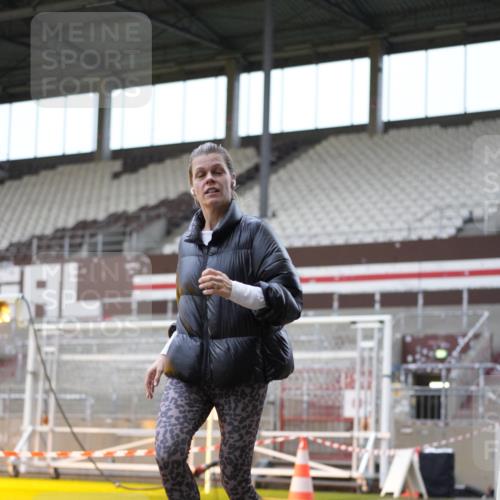 07.12.2025 - St. Pauli X-Mass-Run No. 15 Patografie http://msf.ph/oto/9383237 07.12.2025 10:24:19 Ziel 712, 897, 2071, 4040, 4122, 4140, 4689, 4692, 4694 meine-sportfotos.de