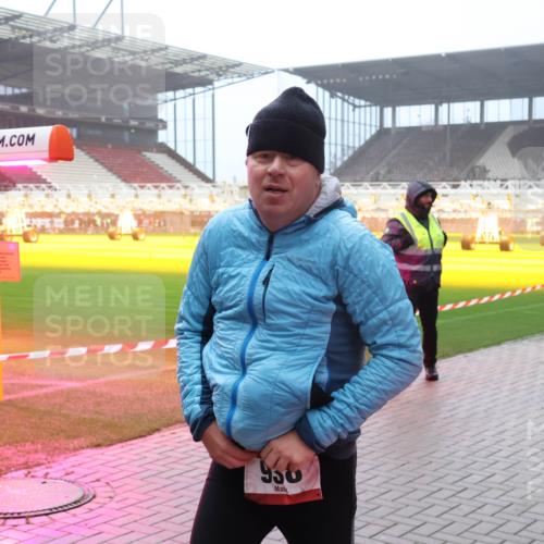 07.12.2025 - St. Pauli X-Mass-Run No. 15 Luisa Fischer http://msf.ph/oto/9383459 07.12.2025 10:13:38 Ziel 956, 2712, 9, 18, 80, 938, 1044, 1062, 1126, 1220, 1397, 1733, 2687, 2711, 2712, 3040, 3588, 3589, 4081, 4082, 4083, 4487, 4664 meine-sportfotos.de
