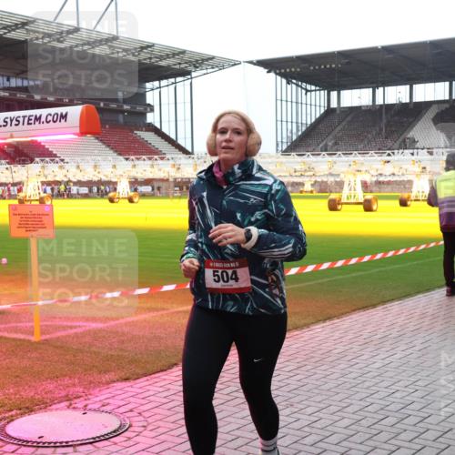 07.12.2025 - St. Pauli X-Mass-Run No. 15 Luisa Fischer http://msf.ph/oto/9383558 07.12.2025 10:53:35 Ziel 1, 15, 504, 176, 262, 500, 504, 507, 510, 546, 1305, 1684, 2673, 3128, 4859 meine-sportfotos.de