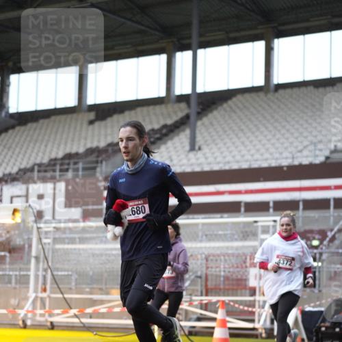 07.12.2025 - St. Pauli X-Mass-Run No. 15 Patografie http://msf.ph/oto/9383774 07.12.2025 10:25:25 Ziel 1247, 1631, 2029, 2680, 4118, 4119, 4121, 4162, 4164, 4201, 4202, 4204, 4284, 4372, 4373, 4445, 4482, 4485 meine-sportfotos.de
