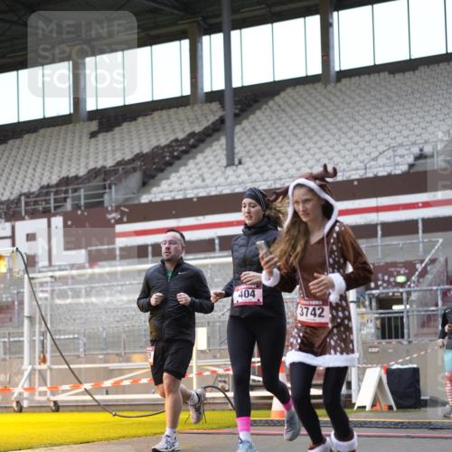 07.12.2025 - St. Pauli X-Mass-Run No. 15 Patografie http://msf.ph/oto/9383828 07.12.2025 10:25:32 Ziel 50, 129, 211, 404, 1069, 1247, 1631, 2029, 2680, 3742, 4162, 4164, 4202, 4372, 4373, 4445, 4501 meine-sportfotos.de