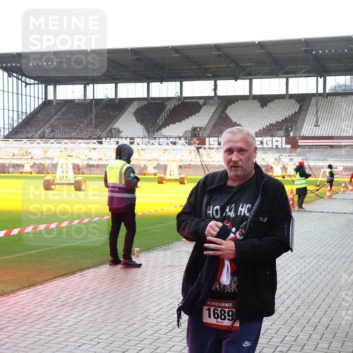 07.12.2025 - St. Pauli X-Mass-Run No. 15 Luisa Fischer http://msf.ph/oto/9383883 07.12.2025 10:56:34 Ziel 15, 1689, 951, 955, 1790, 1793, 2170, 2485, 4063, 4146, 4493 meine-sportfotos.de