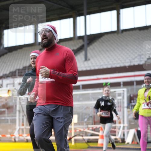 07.12.2025 - St. Pauli X-Mass-Run No. 15 Patografie http://msf.ph/oto/9383966 07.12.2025 10:25:48 Ziel 50, 129, 211, 369, 374, 387, 398, 404, 422, 1069, 1227, 1538, 1561, 1581, 1586, 2041, 2104, 2106, 2149, 2191, 2215, 2896, 3779, 3805, 3910, 3918, 4300, 4301, 4501, 4775, 4782 meine-sportfotos.de