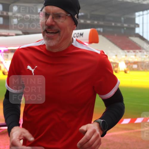 07.12.2025 - St. Pauli X-Mass-Run No. 15 Luisa Fischer http://msf.ph/oto/9384026 07.12.2025 10:14:18 Ziel 88, 970, 1699, 2905, 2951, 3243, 4371, 4502, 4526 meine-sportfotos.de