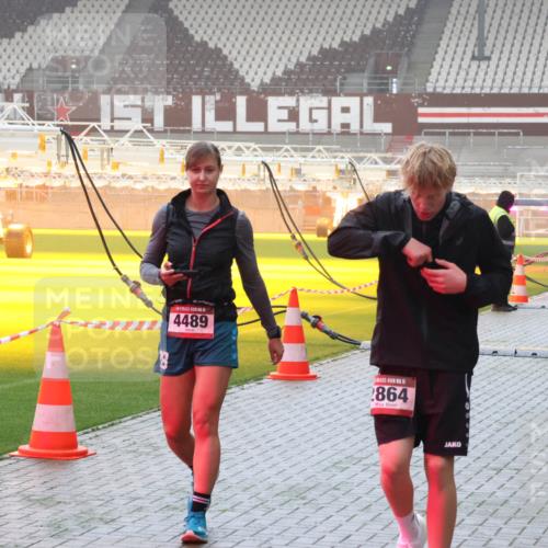 07.12.2025 - St. Pauli X-Mass-Run No. 15 Luisa Fischer http://msf.ph/oto/9384337 07.12.2025 10:15:09 Ziel 8, 4489, 15, 2864, 2567, 611, 2617, 174, 352, 762, 1158, 1363, 1867, 1869, 1873, 2564, 2617, 2618, 2864, 2883, 2891, 3481, 3565, 4001, 4004, 4489, 4508, 4545 meine-sportfotos.de