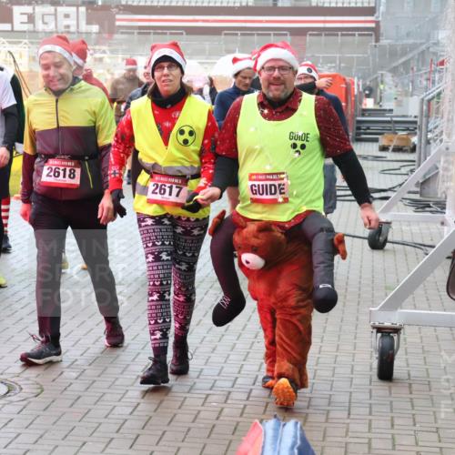 07.12.2025 - St. Pauli X-Mass-Run No. 15 Luisa Fischer http://msf.ph/oto/9384477 07.12.2025 10:15:29 Ziel 308, 2564, 2618, 15, 2617, 5, 308, 431, 436, 438, 762, 1180, 1183, 1363, 1867, 1869, 1873, 1885, 2666, 2667, 2668, 2883, 2891, 3103, 3481, 3565, 3741, 4001, 4004, 4494, 4508, 4536 meine-sportfotos.de