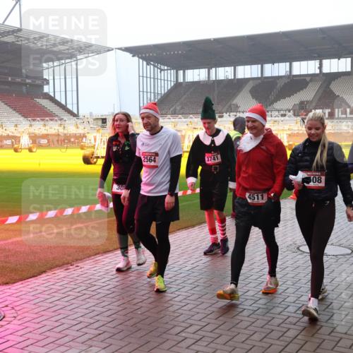 07.12.2025 - St. Pauli X-Mass-Run No. 15 Luisa Fischer http://msf.ph/oto/9384514 07.12.2025 10:15:34 Ziel 30, 2564, 3741, 4511, 508, 2891, 2883, 308, 431, 436, 438, 762, 1180, 1183, 1363, 1867, 1869, 1873, 1885, 2666, 2667, 2668, 2883, 2891, 3103, 3481, 3741, 4001, 4004, 4494, 4536 meine-sportfotos.de