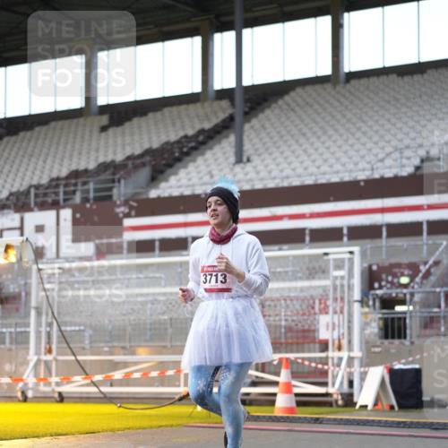 07.12.2025 - St. Pauli X-Mass-Run No. 15 Patografie http://msf.ph/oto/9384538 07.12.2025 10:27:41 Ziel 175, 2060, 2101, 2188, 2677, 3154, 3156, 3458, 3706, 3707, 3713, 4383, 4462, 4463, 4515, 4516 meine-sportfotos.de