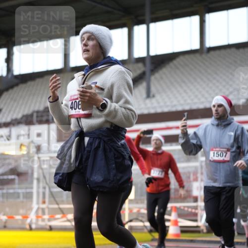 07.12.2025 - St. Pauli X-Mass-Run No. 15 Patografie http://msf.ph/oto/9384681 07.12.2025 10:28:01 Ziel 1507, 1717, 1742, 1745, 3412, 3727, 3729, 3730, 3879, 3881, 3883, 4064, 4065, 4132, 4133, 4159, 4160, 4189, 4344, 4350, 4376, 4380, 4453, 4454, 4527, 4538, 4700, 4704, 4708, 4710, 4875 meine-sportfotos.de