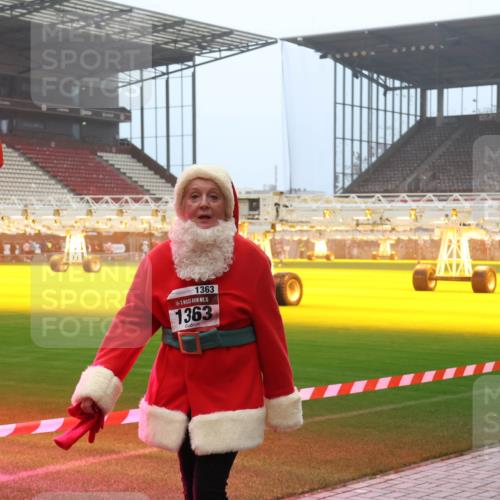 07.12.2025 - St. Pauli X-Mass-Run No. 15 Luisa Fischer http://msf.ph/oto/9384731 07.12.2025 10:15:53 Ziel 0, 1363, 15, 1363, 308, 431, 436, 438, 762, 1180, 1183, 1885, 2641, 2645, 2652, 2658, 2659, 2666, 2667, 2668, 2745, 2883, 2891, 3053, 3103, 3741, 4455, 4494, 4536 meine-sportfotos.de