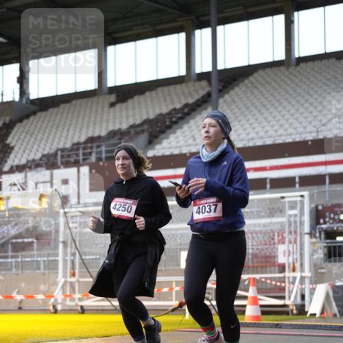 07.12.2025 - St. Pauli X-Mass-Run No. 15 Patografie http://msf.ph/oto/9384821 07.12.2025 10:28:23 Ziel 412, 2526, 2723, 2912, 2913, 3209, 3218, 3377, 3395, 3413, 3454, 3472, 4037, 4245, 4250, 4355, 4388, 4697, 4698, 4701, 4702, 4706, 4707 meine-sportfotos.de