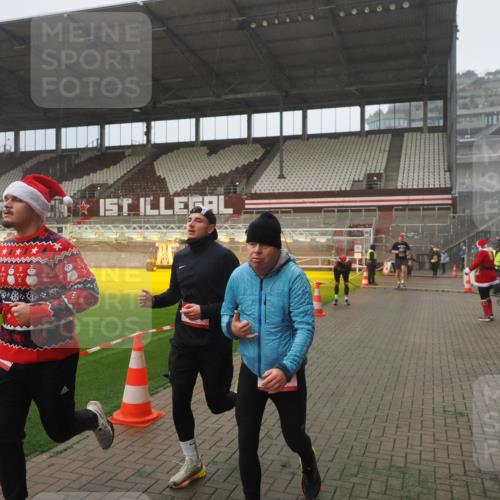 07.12.2025 - St. Pauli X-Mass-Run No. 15 Fabian Wolf http://msf.ph/oto/9385008 07.12.2025 10:12:57 Ziel 9, 18, 80, 938, 1397, 2687, 3040, 3551, 3557, 4487 meine-sportfotos.de