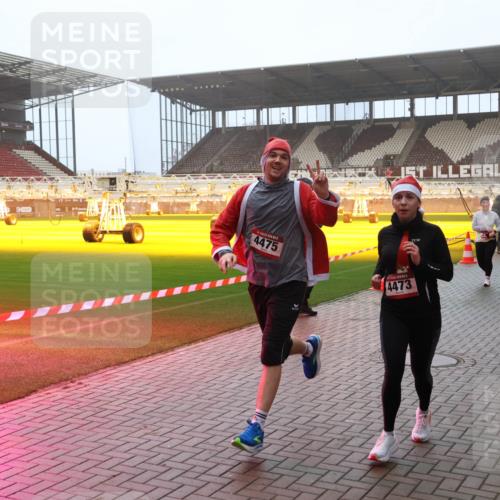 07.12.2025 - St. Pauli X-Mass-Run No. 15 Luisa Fischer http://msf.ph/oto/9386110 07.12.2025 10:19:23 Ziel 4475, 4473, 3975, 243, 264, 269, 721, 1034, 1607, 1671, 2152, 2631, 2925, 3455, 3520, 3724, 3862, 3975, 3976, 4330, 4331, 4436, 4437, 4438, 4473, 4475, 4498, 4521, 4522, 4524, 4547 meine-sportfotos.de