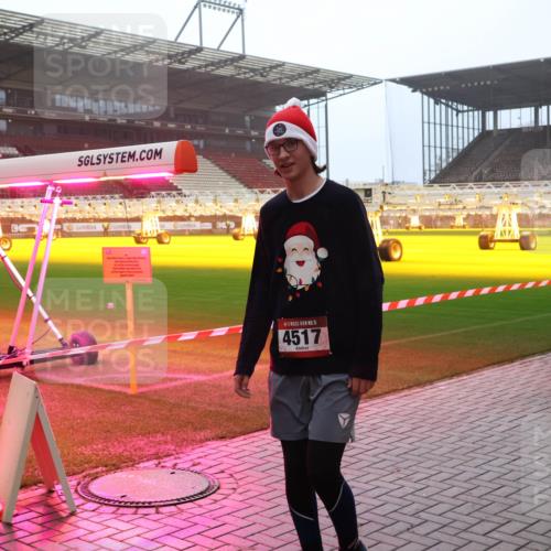 07.12.2025 - St. Pauli X-Mass-Run No. 15 Luisa Fischer http://msf.ph/oto/9386796 07.12.2025 10:21:31 Ziel 3, 15, 4517, 1466, 392, 1016, 1076, 1326, 1386, 1407, 1466, 1898, 1900, 2173, 2565, 2799, 3062, 3384, 3540, 3541, 3848, 3849, 3984, 4117, 4338, 4517 meine-sportfotos.de