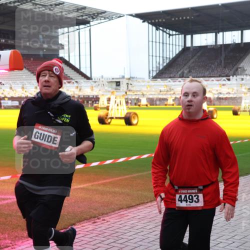 07.12.2025 - St. Pauli X-Mass-Run No. 15 Luisa Fischer http://msf.ph/oto/9390604 07.12.2025 10:56:46 Ziel 4, 15, 15, 4493, 236, 248, 759, 951, 955, 1790, 1793, 2170, 2485, 4063, 4146, 4493 meine-sportfotos.de