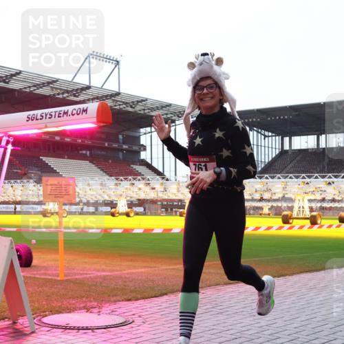 07.12.2025 - St. Pauli X-Mass-Run No. 15 Luisa Fischer http://msf.ph/oto/9390771 07.12.2025 10:58:49 Ziel 15, 761, 7, 43, 75, 234, 761, 1690, 2131 meine-sportfotos.de