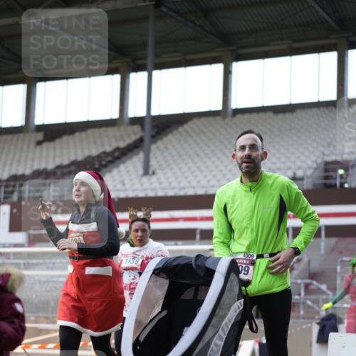 07.12.2025 - St. Pauli X-Mass-Run No. 15 Patografie http://msf.ph/oto/9391200 07.12.2025 10:29:26 Ziel 450, 458, 1039, 1198, 1204, 1209, 1373, 1548, 1550, 1677, 1842, 2001, 3080, 3115, 3468, 3469, 3470, 4007, 4009, 4126, 4264, 4266, 4293, 4296, 4440, 4531, 4695 meine-sportfotos.de