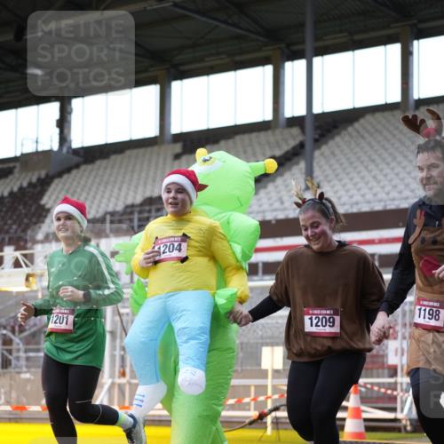 07.12.2025 - St. Pauli X-Mass-Run No. 15 Patografie http://msf.ph/oto/9391236 07.12.2025 10:29:32 Ziel 450, 458, 1039, 1198, 1201, 1204, 1209, 1373, 2001, 2878, 3080, 3468, 3469, 3470, 3516, 4007, 4009, 4126, 4264, 4266, 4293, 4296, 4440, 4472, 4476, 4531, 4695 meine-sportfotos.de